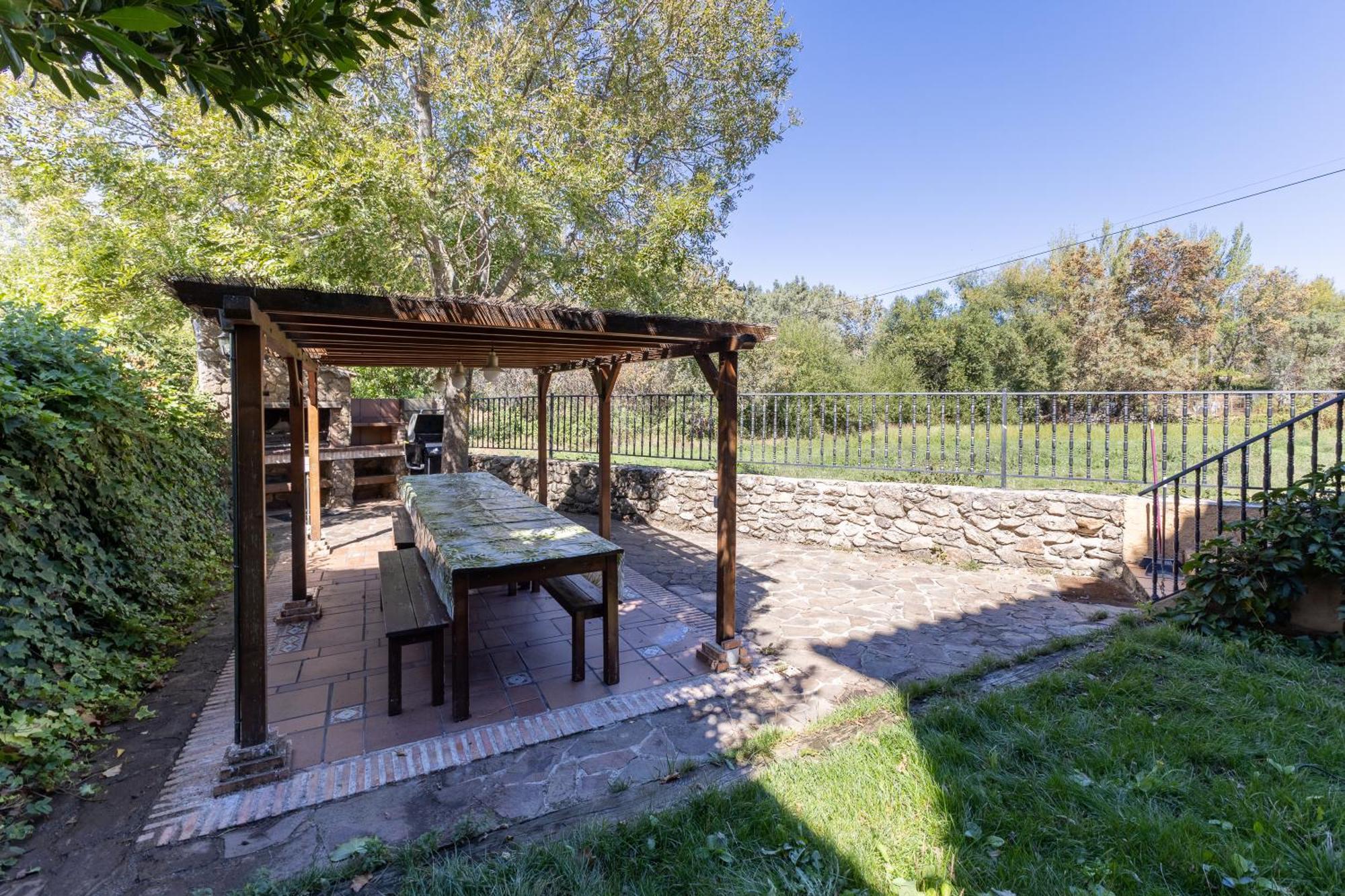 La Carcava Pensionat La Serna del Monte Eksteriør billede